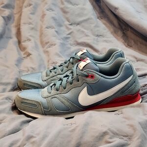 Nike  Air Waffle Trainer Blue Graphite/White/Gym Red Training Sneaker sz…